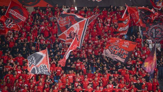 南宫28官方网站-中超倒计时，法兰克福今夜远射贴柱，细节引发关注，底气十足，球队文化再被提及-南宫28官方网站