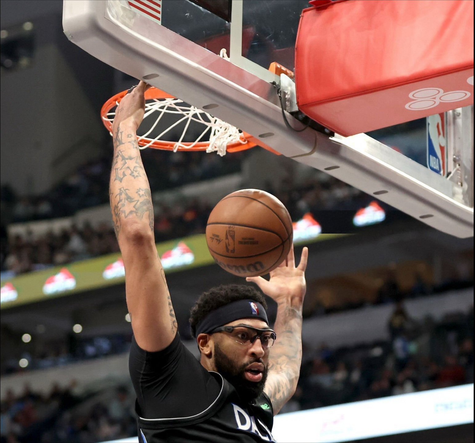 南宫28官方网站-包含这也行？达拉斯独行侠今夜防线松动哈登连续十场比赛得分超过状态火爆，集结日上海久事备战中超的词条-南宫28官方网站